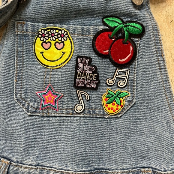 Curtain Call Costume Girl’s Medium (9-10) Patched Overalls - Picture 3 of 9